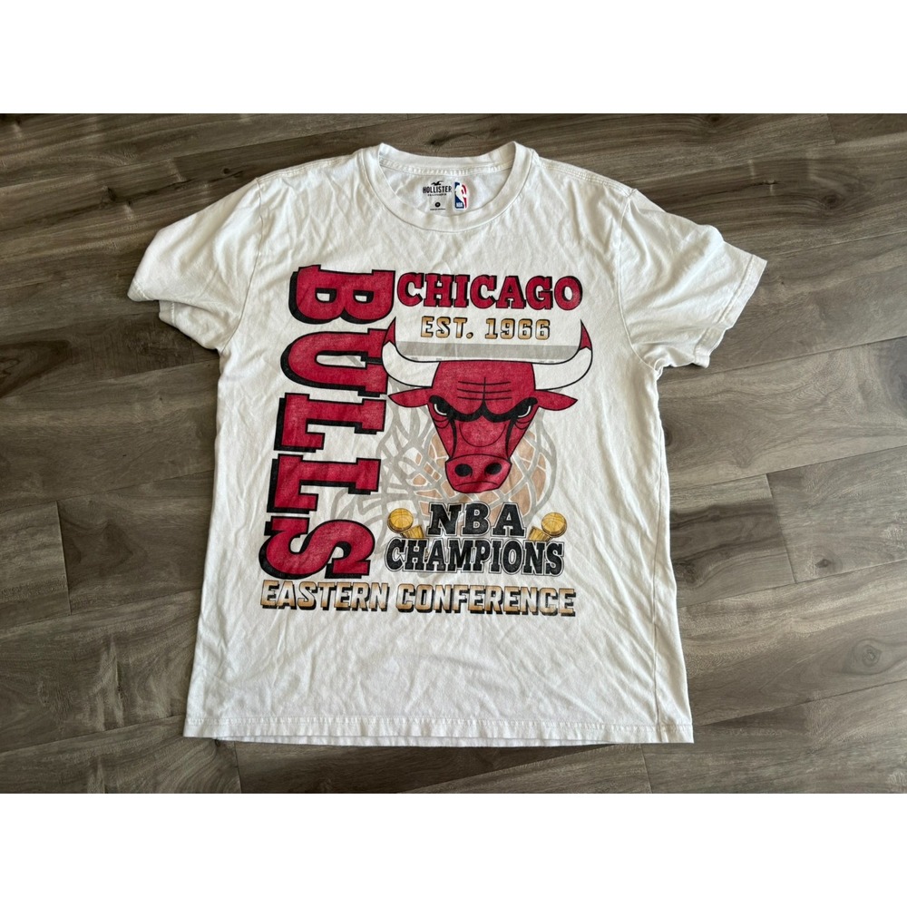 Hollister‎ Mens White Chicago Bulls NBA Champions Graphic T-Shirt Size Medium